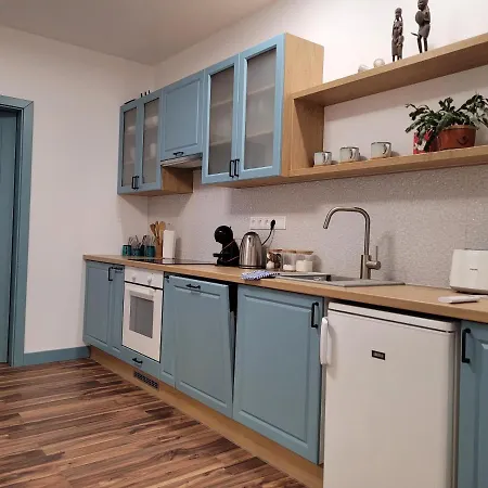 Apartament Jegmadar *